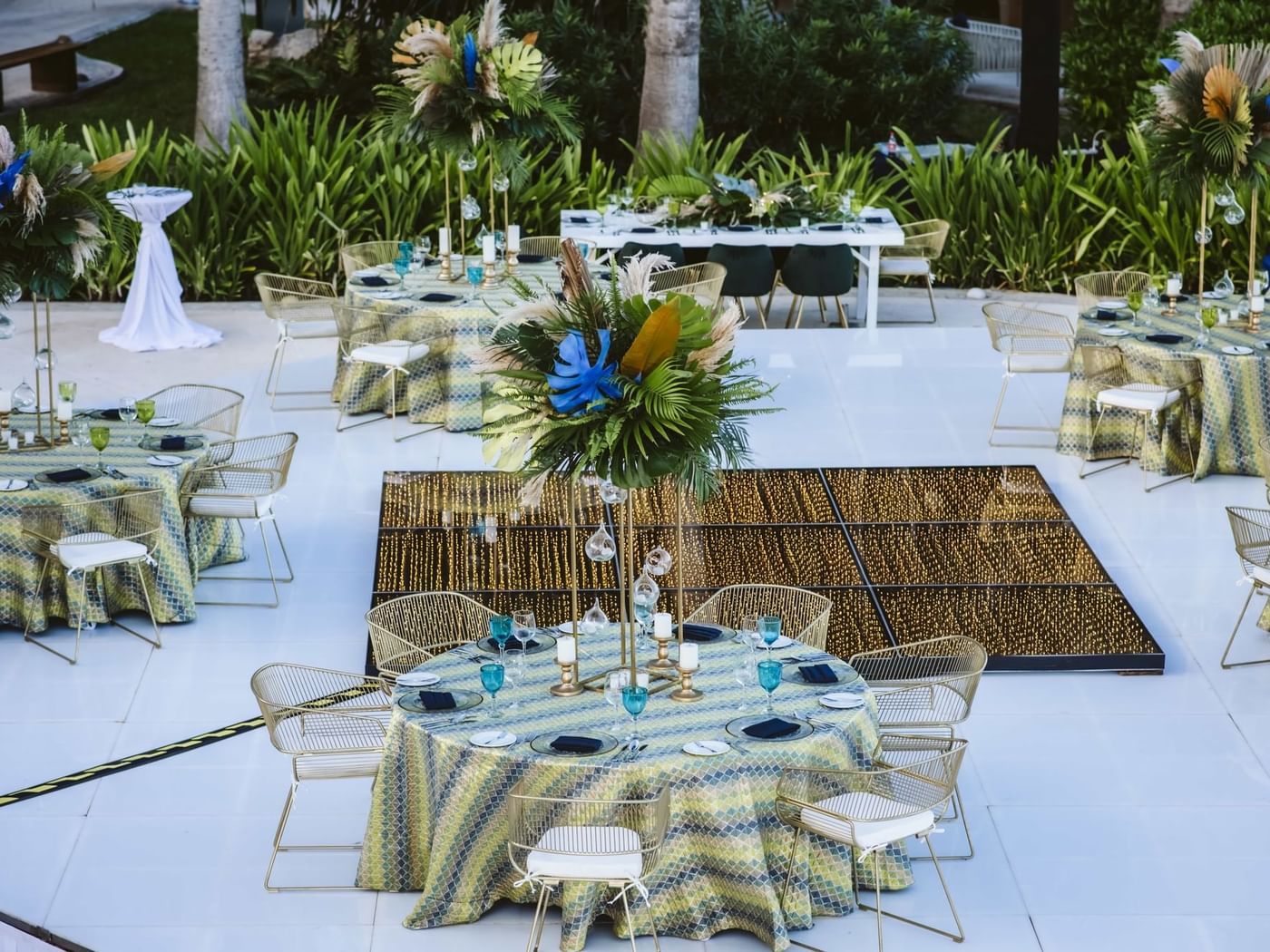 Live Aqua Cancun – Whats Included in a Destination Wedding Package