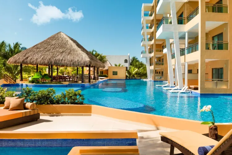 El Dorado Seaside Suites & Seaside Palms: What to Know Before You Book