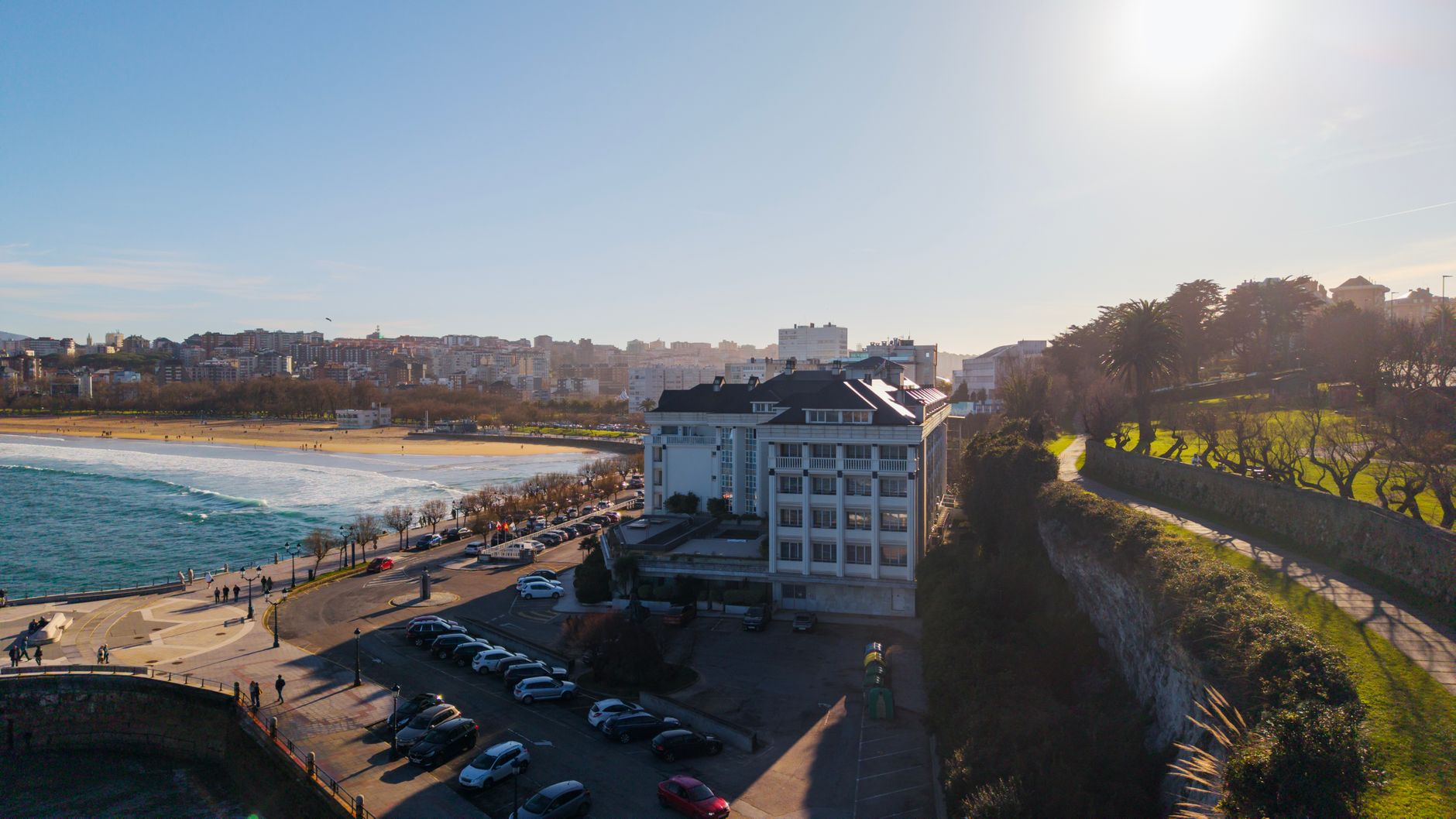 Santander Travel Guide: Beaches and When to Go
