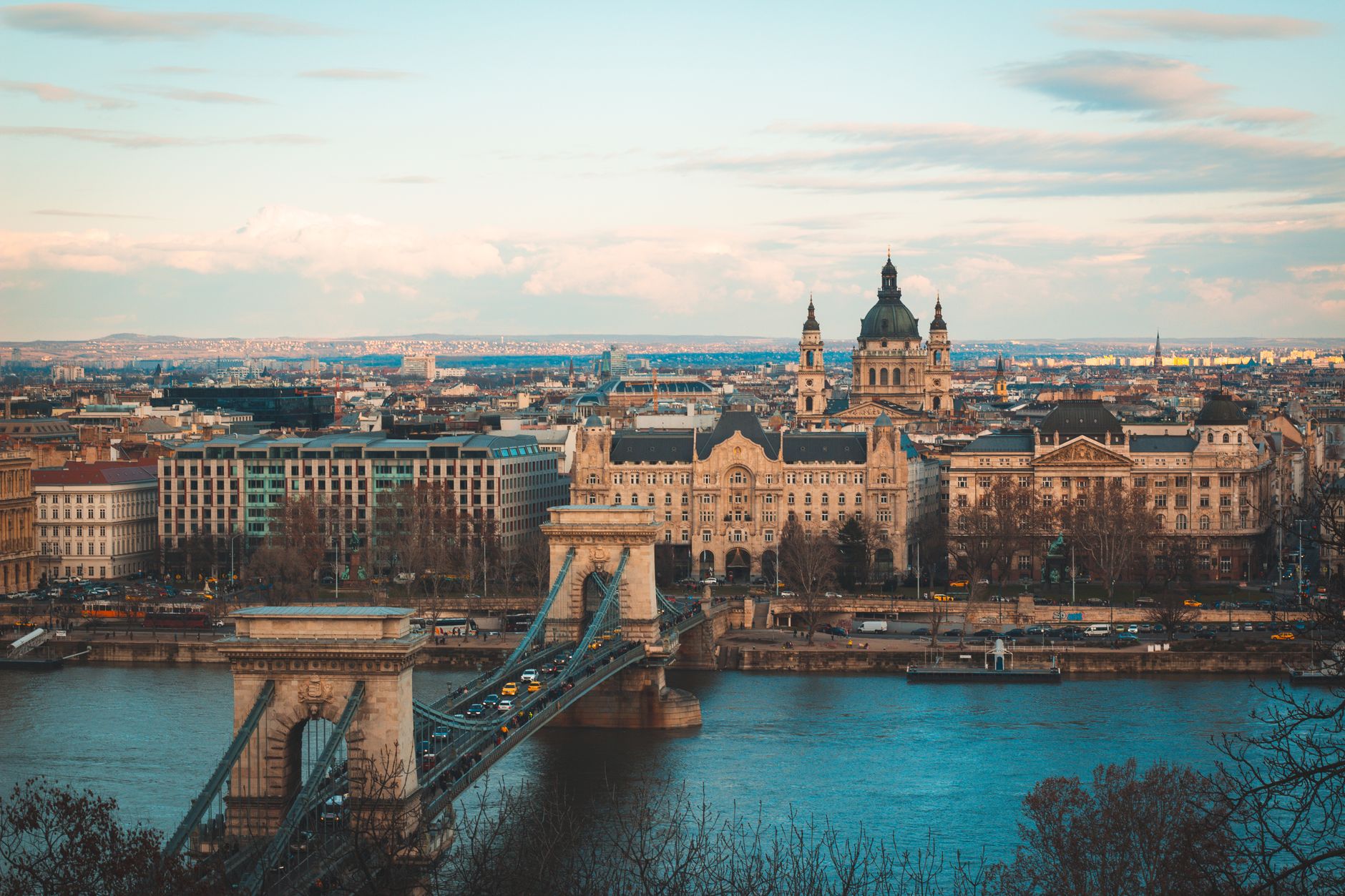 Hungary Travel Guide: Budapest, Baths, and When to Go